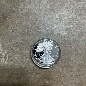 1 oz fine silver walking liberty